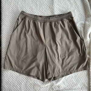 Pace breaker lululemon short